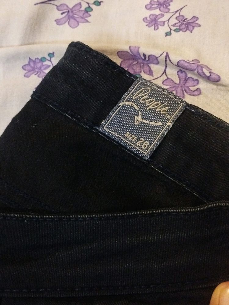 Blue Jeans lower Waist 26 cm( People Brand)