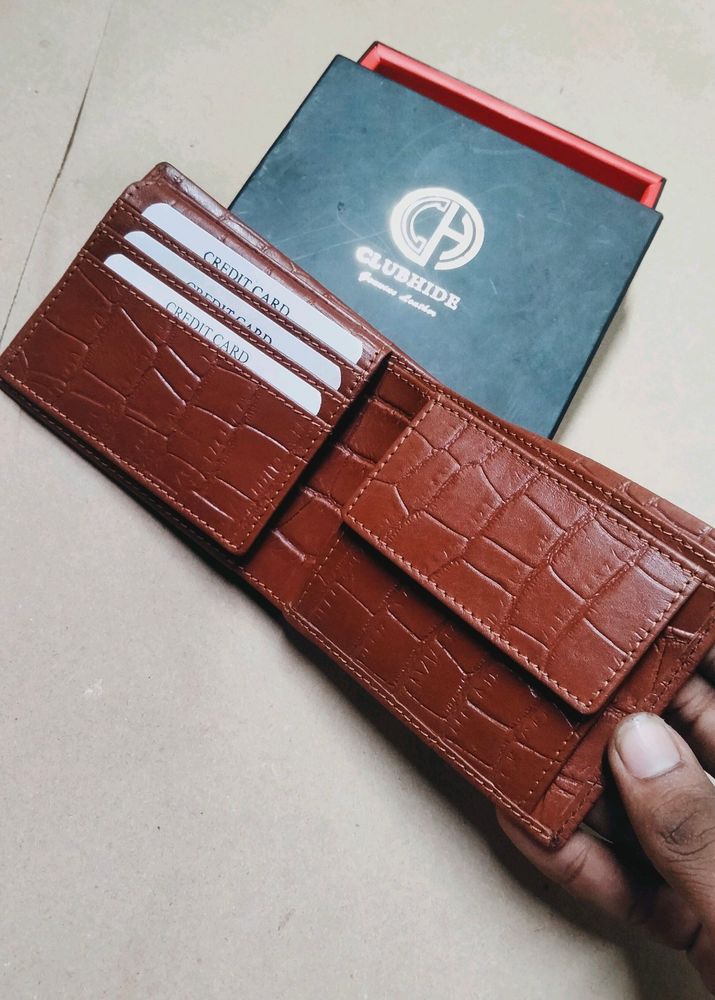 Genuine Crocodile Leather Wallet.