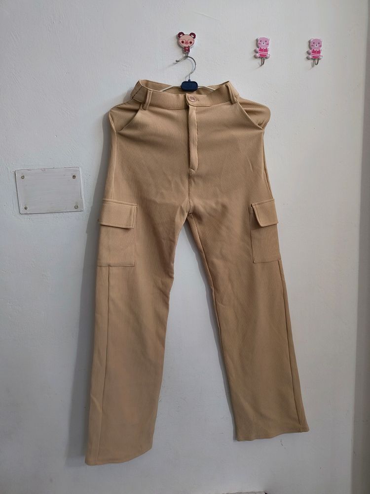 Relaxed Fixed Cargo With Flap Pockets