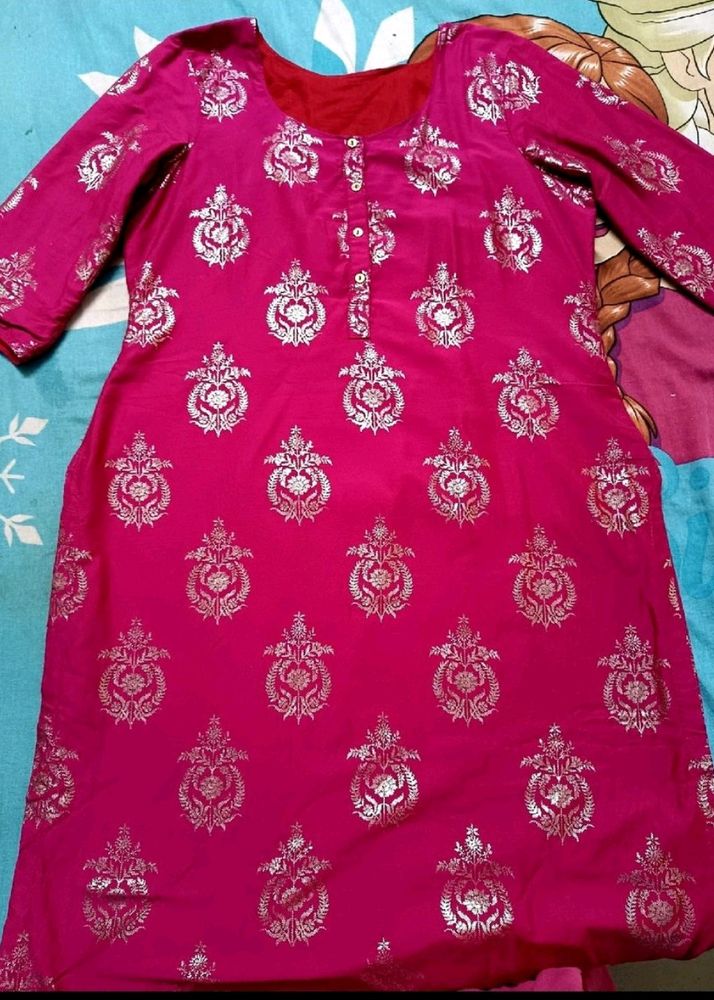 Beautiful Pink Colour Kurti