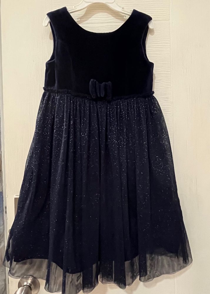 Part Wear Velvet And Shimmer Dress In Navy