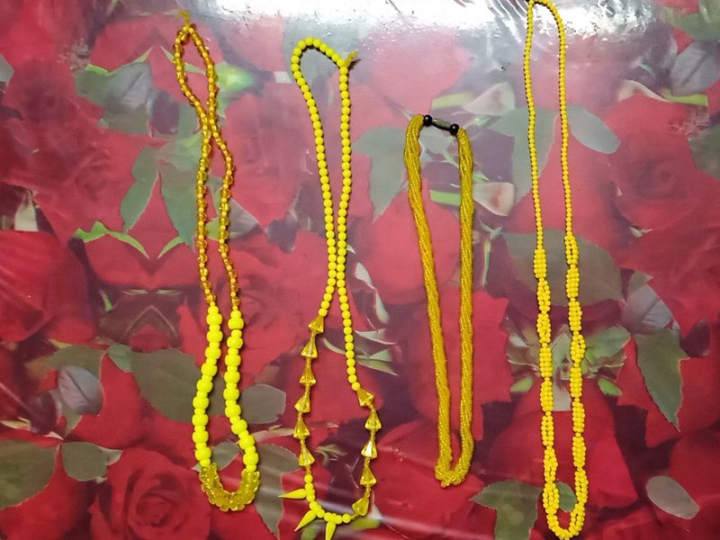 YELLOW COLOUR CHAINS FOR SALE!!!