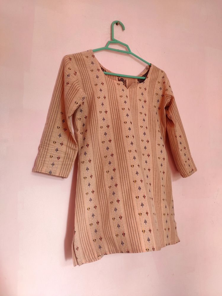 Coral Short Kurti 🧡