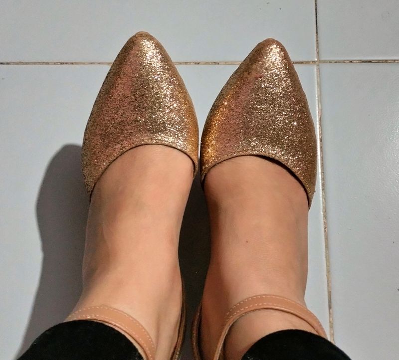 Glittery Golden Sandal