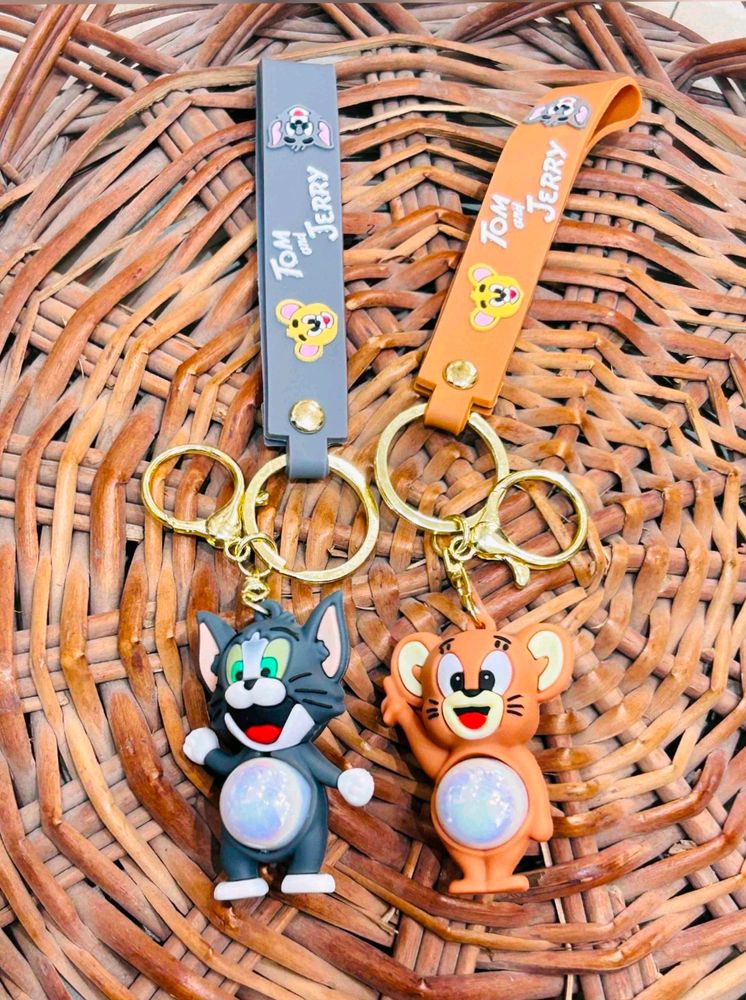 Tom N Jerry Keychains Set