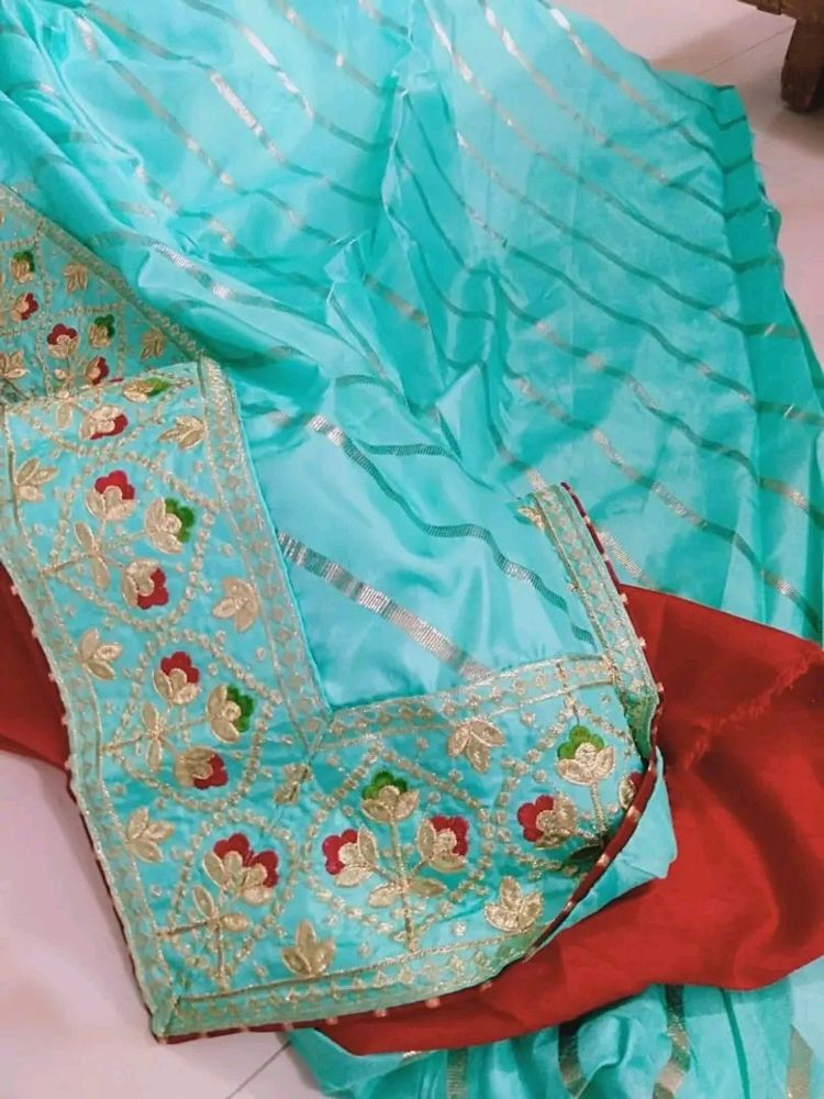 Art Silk Lace Border Saree With Blouse Piece