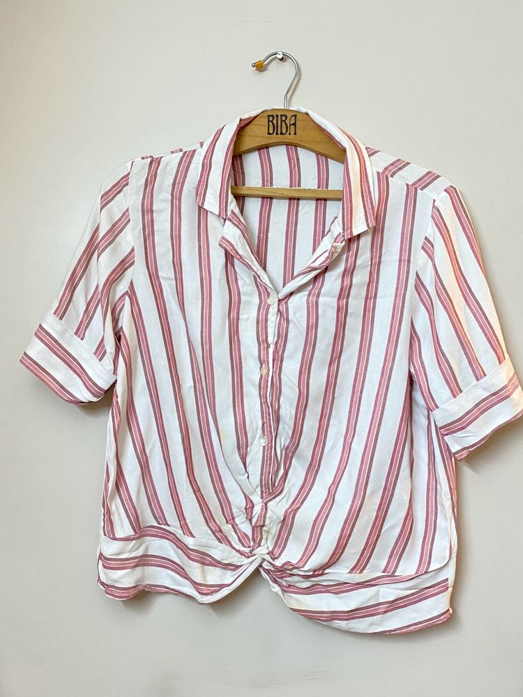 printed blouse/shirt (check images carefully)