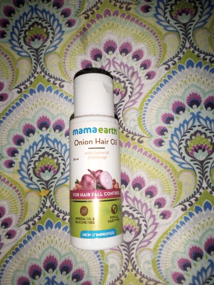 Mamaearth Onion Hair Oil