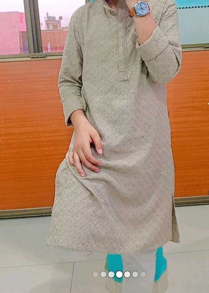 Lucknow Chickenkari Kurta