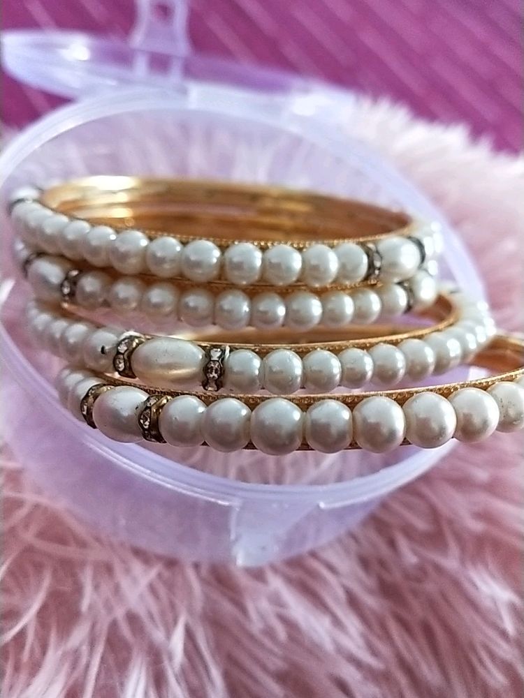 Moti Bangles Set Of 4 With Box