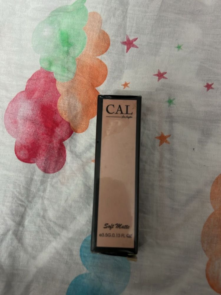 NEW CAL LOS ANGELES SOFT MATTE LIPSTICK