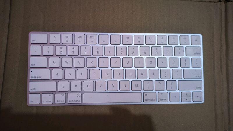 Apple Wireless Magic Keyboard