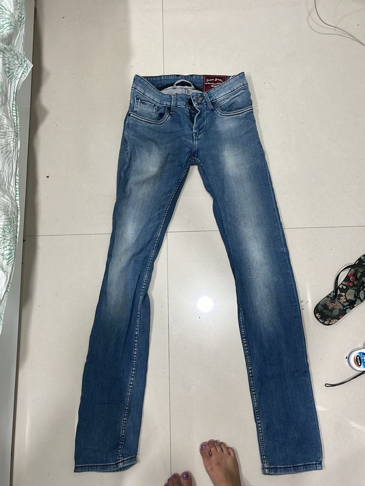 Men’s Washed Blue Jeans