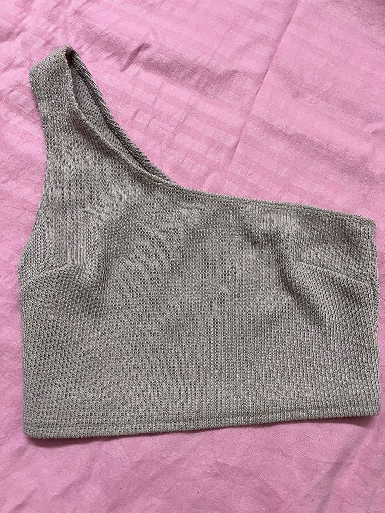 One Side Shoulder Crop Top