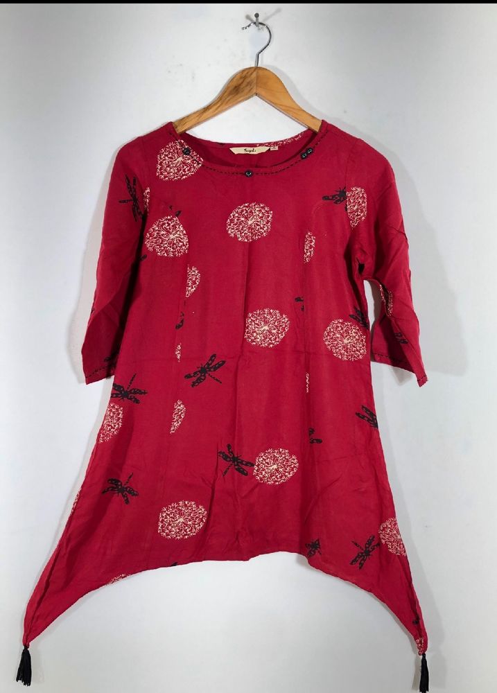 Short Kurti In Excellent Condition