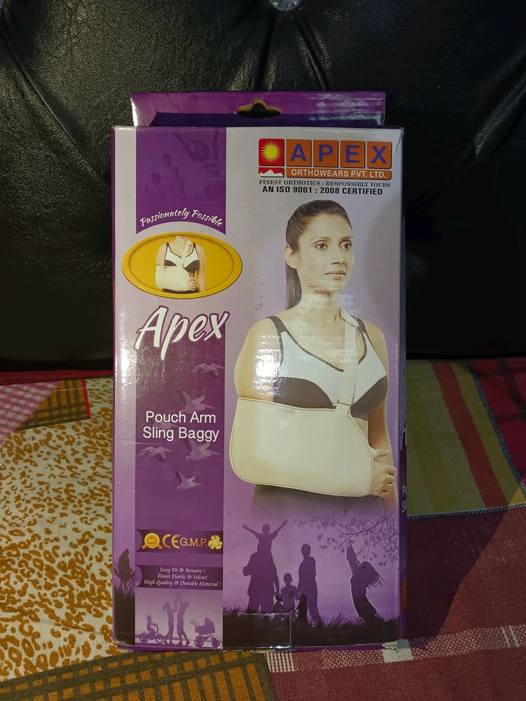 Apex Sling Bag Size M