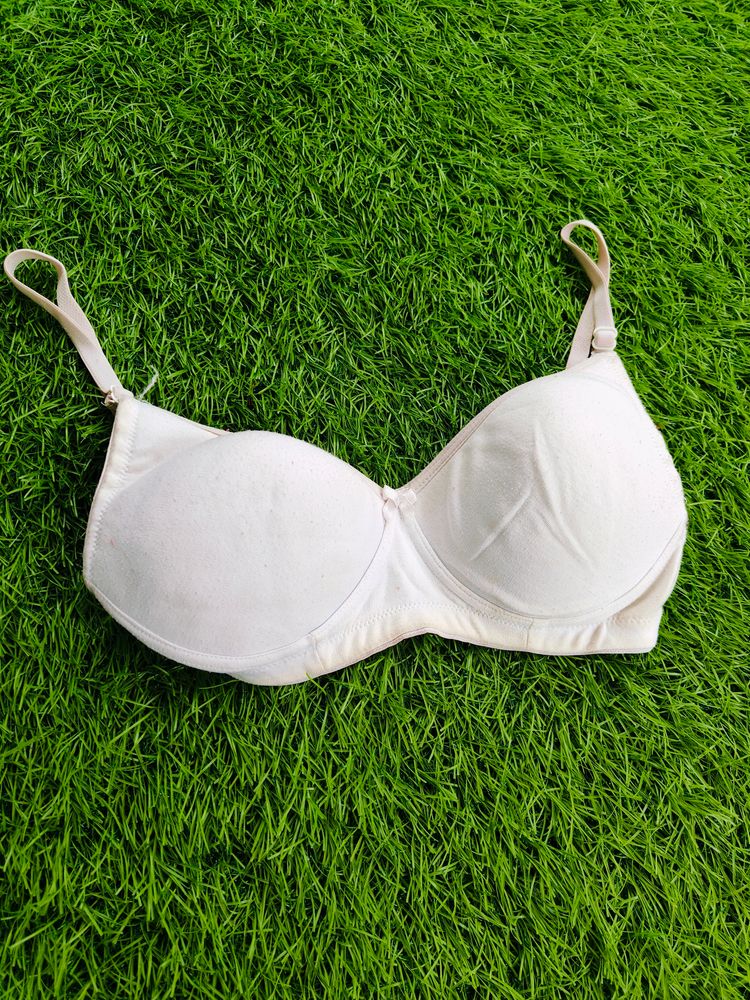 Lily White 32B Bra Without Back Strap