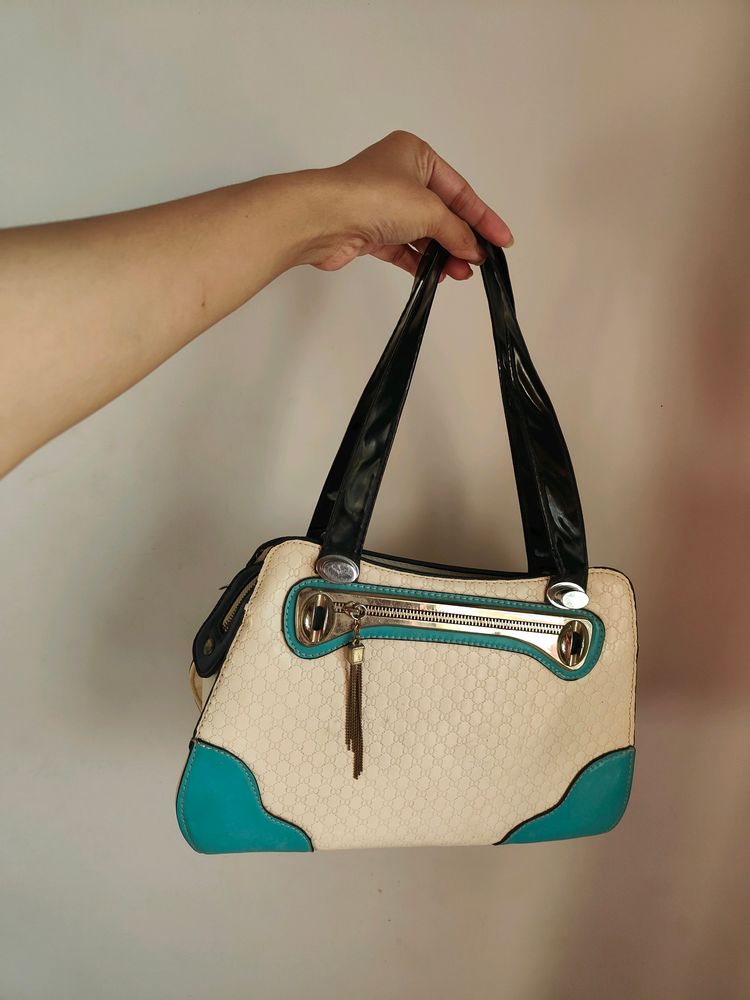 White & Turquoise Blue Handheld Bag(Women)