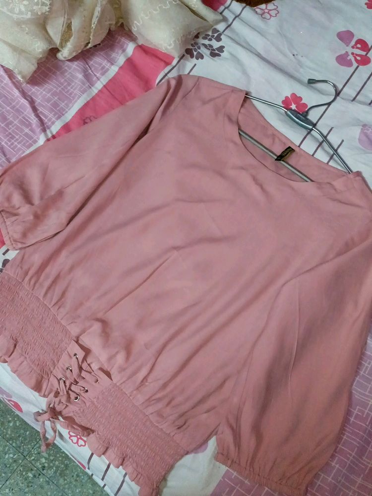 Casual Modern Pink Top .