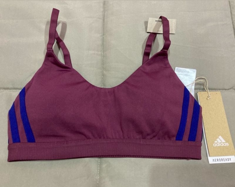 ADIDASNWTWomen Sports Lightly Padded Bra (Maroon)