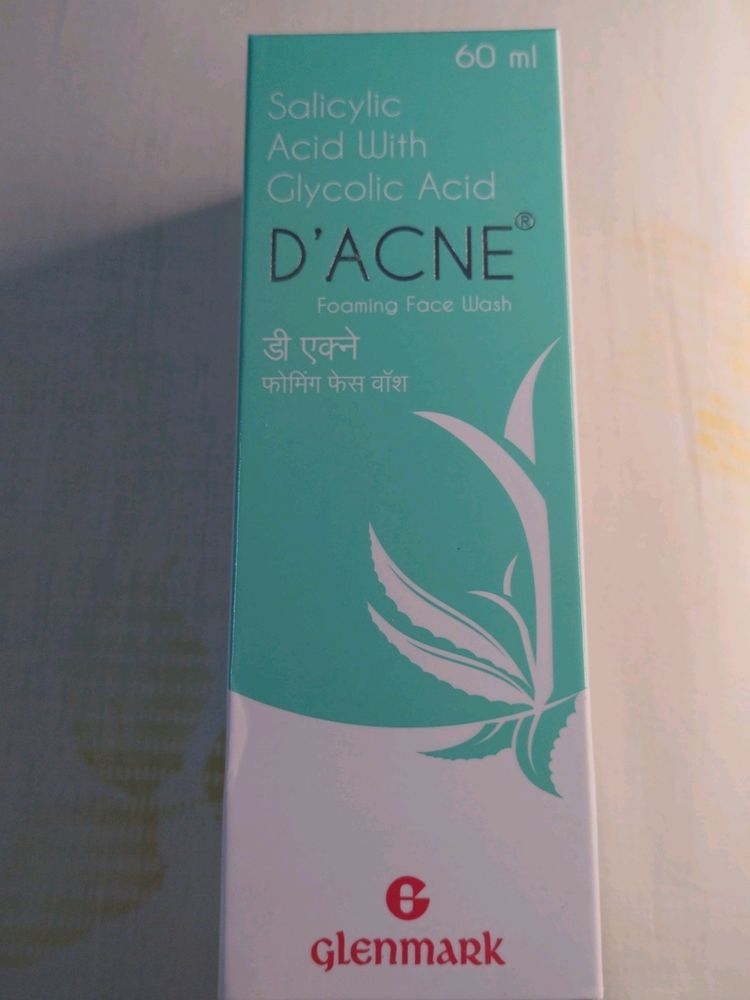 Deacne Foaming Face Wash