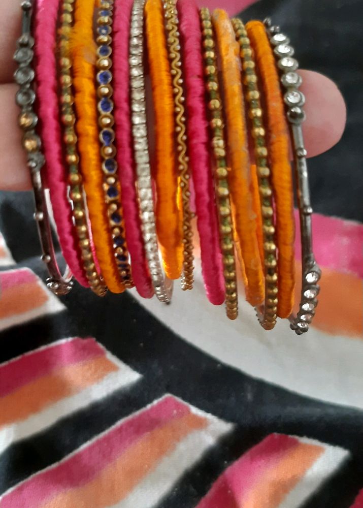 Combo-bangles,2earrings,2lockets,2necklace