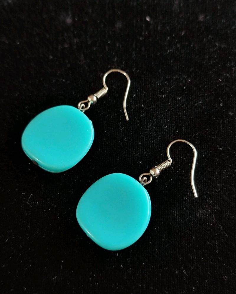 AQUA BLUE EARRINGS