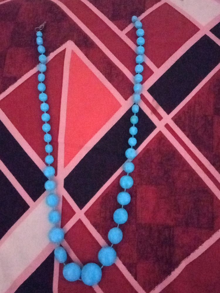 A Blue Coloed Baby Necklace