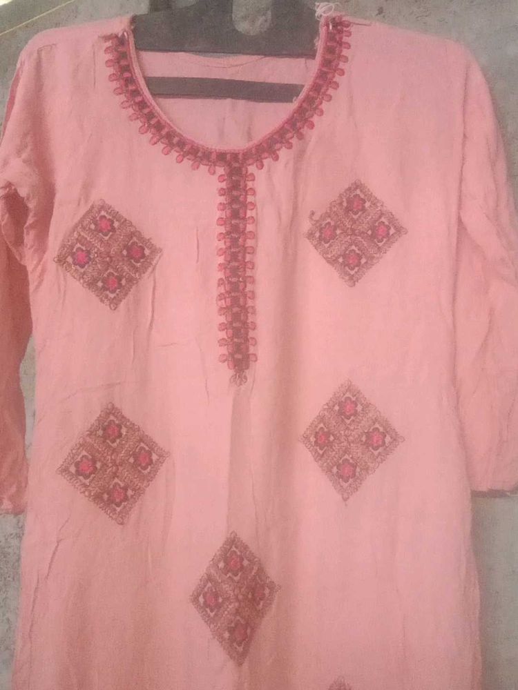 Beautiful Pink Kurti