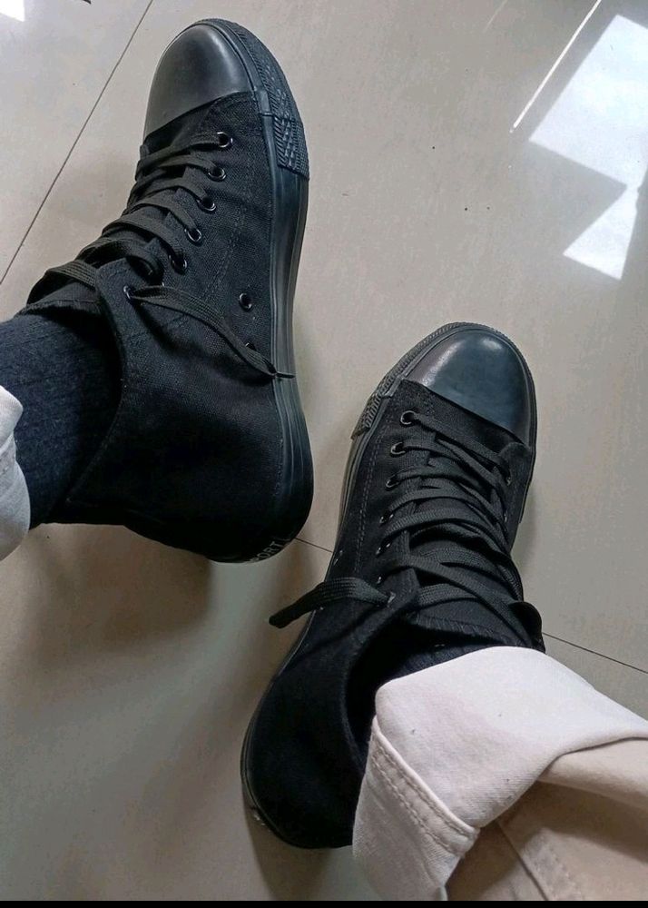 Y2k Korean Pinteresty Black Boots / Canvas Shoes