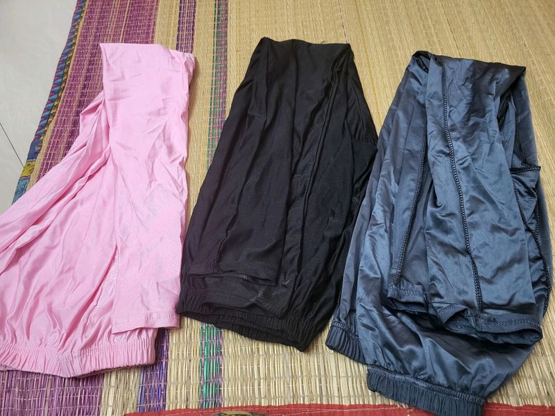 4 Shimmer Pants New With Tag