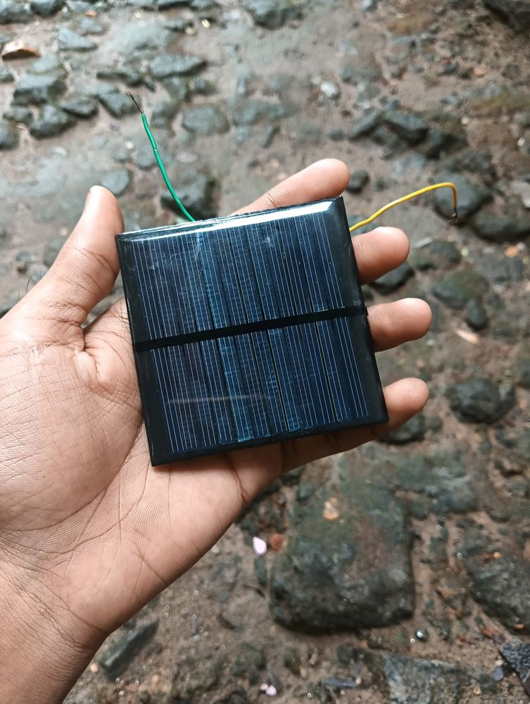 Square Shape Mini Solar Panel 6V-100 mAh (70×70)