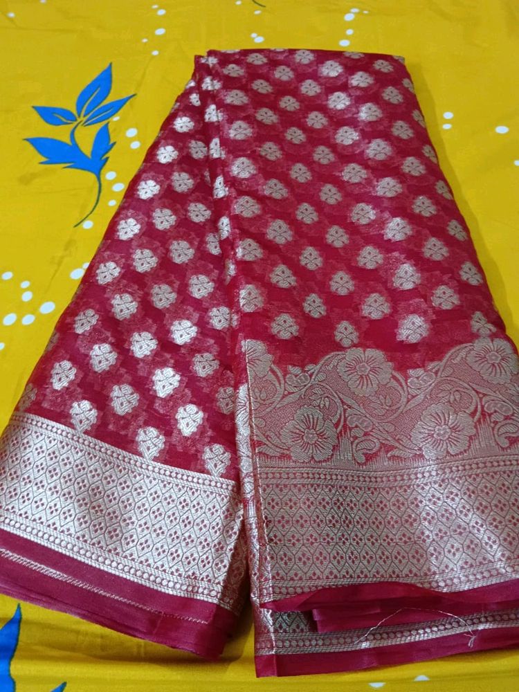 Red Organza Silk Saree With Blouse Piece