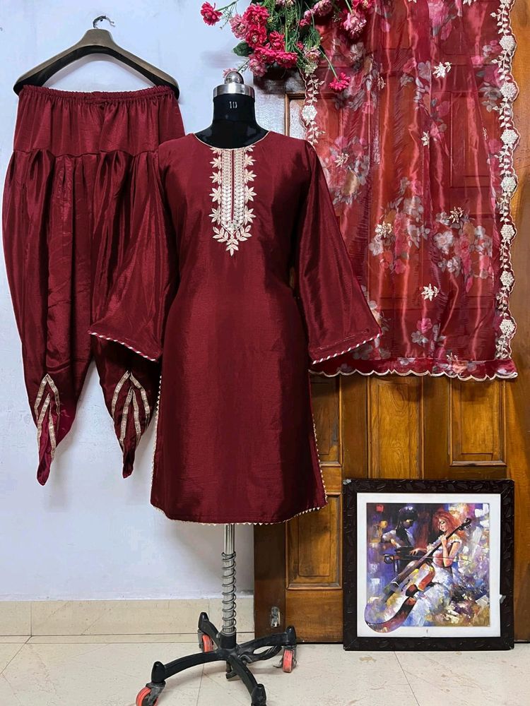 New Original Pakistani Poshaq Dresses Hand Zari Wo