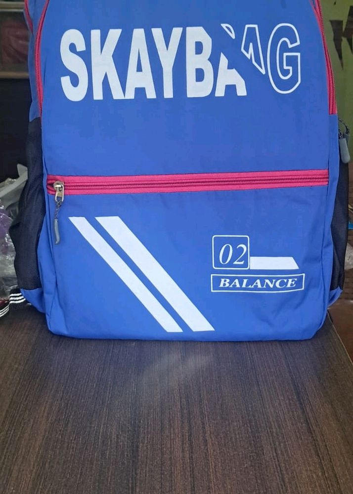 SCHOOL/COLLEGE BAGS FOR SELL