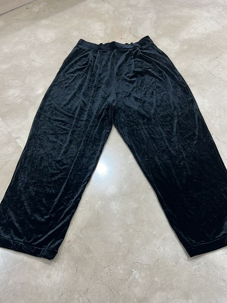 Black Velvet  Pant