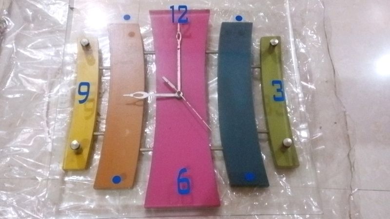 Glass Cover Wooden Base Watch