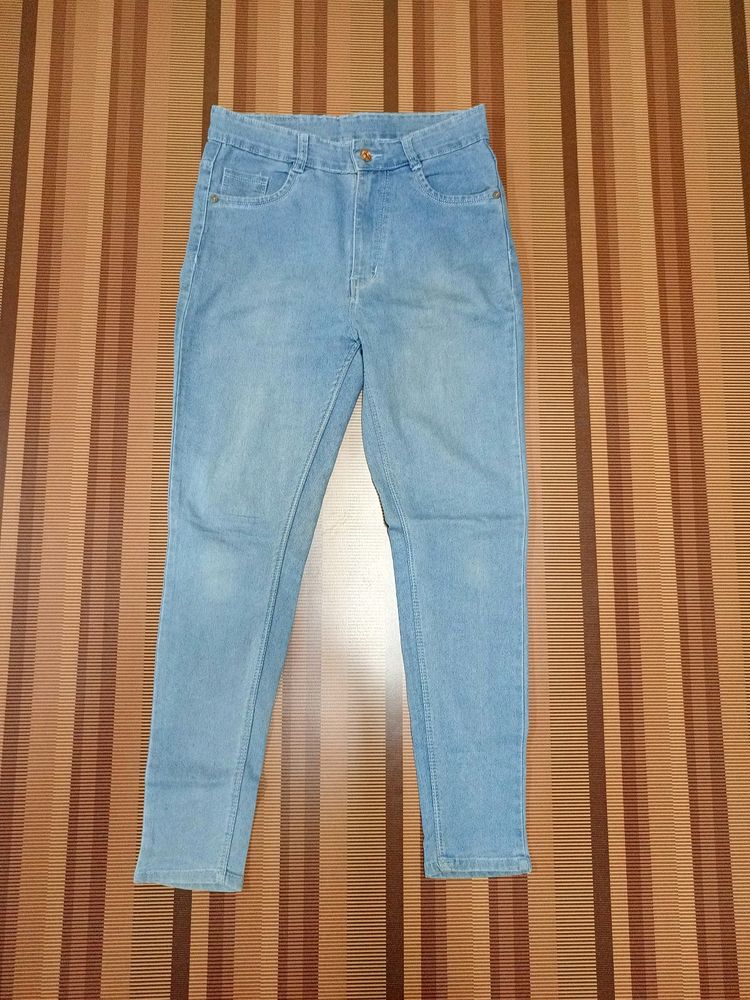 W-98 Size-30 Slim Fit Women Denim Jeans