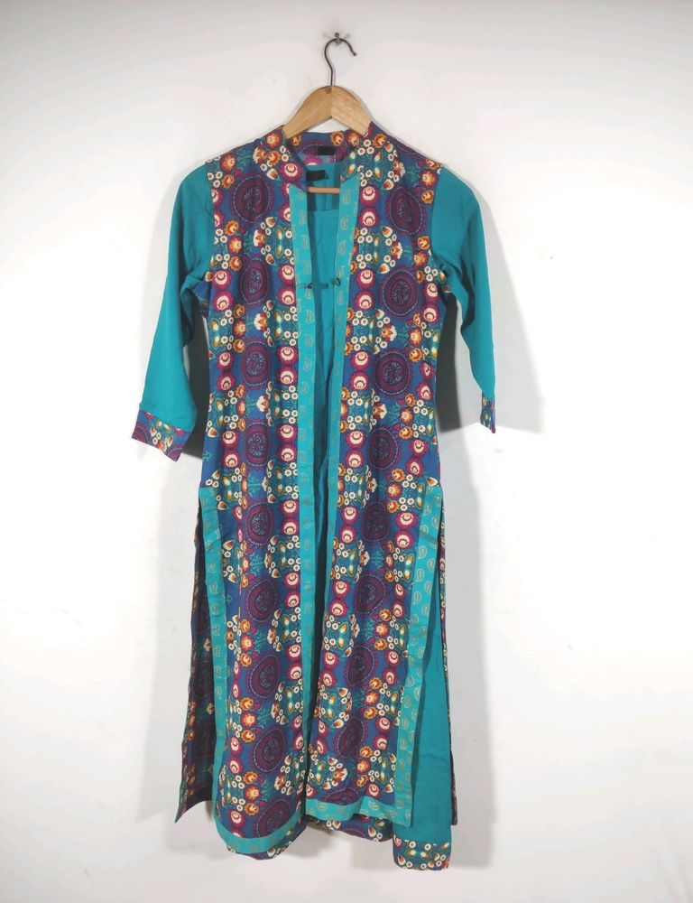 MD Sea Green Kurta With Printed Overcoat (Women)