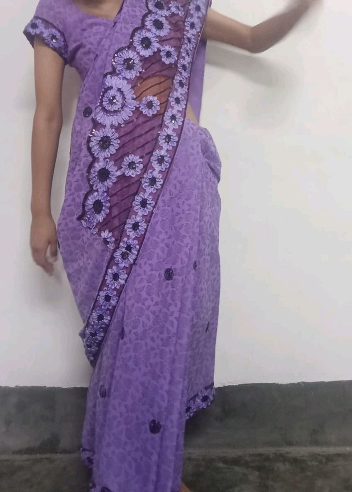 Saree With Blouse