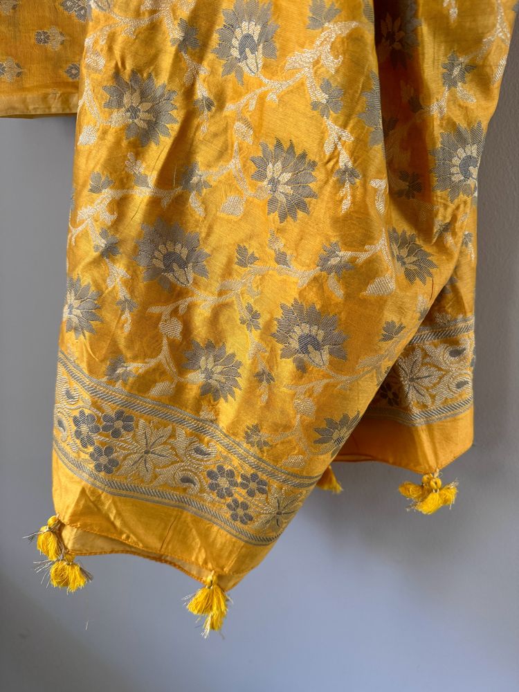 Brand New,Yellow Banarsi 3 Piece Suit Fabric