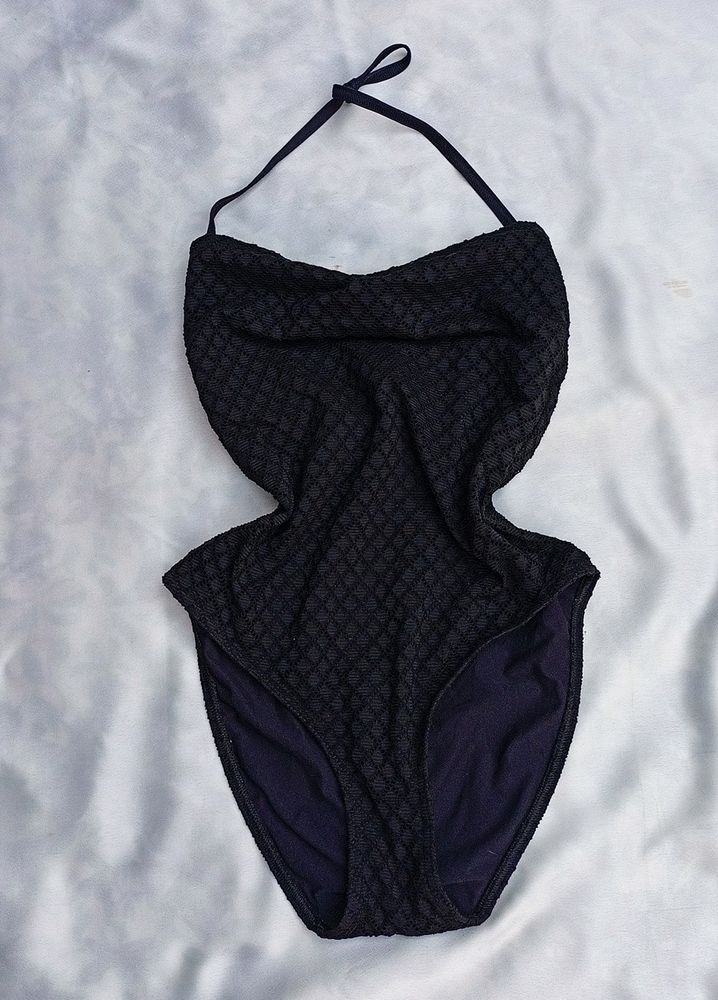 Black Swimsuit For Women