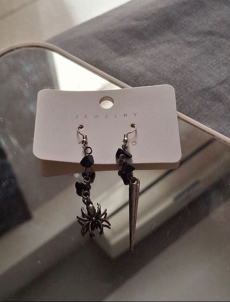 Spooky Spider Earrings