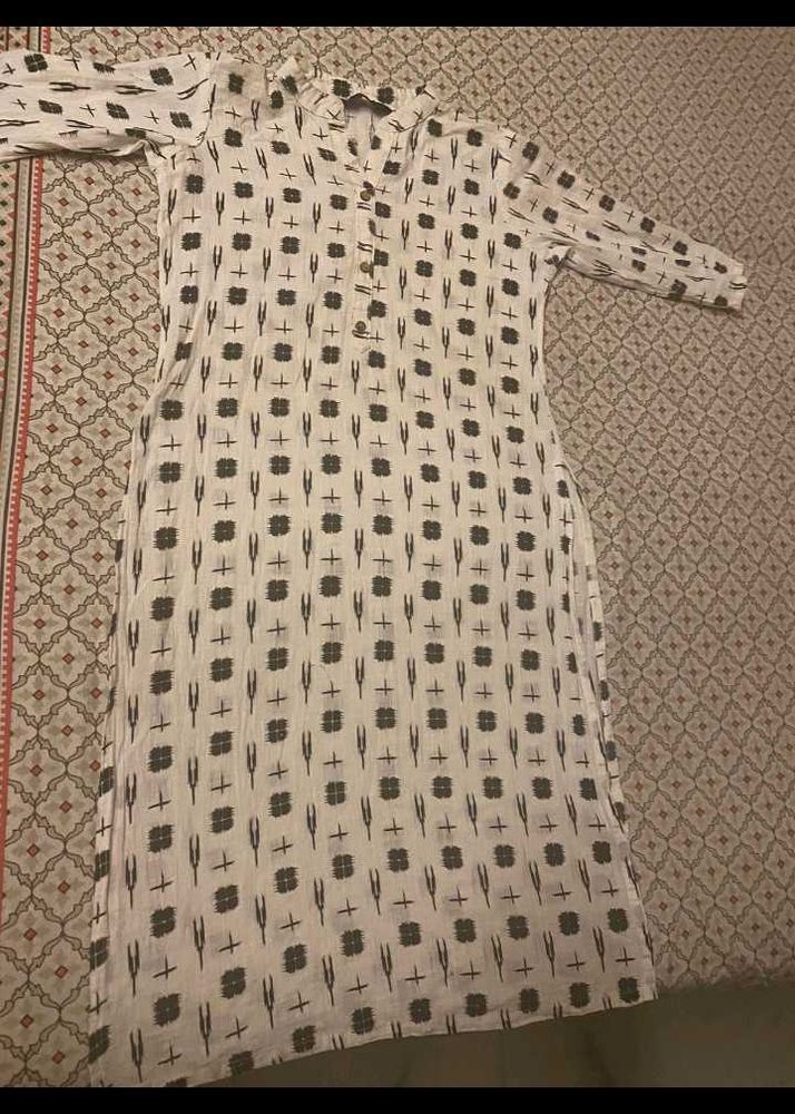 White Black Printed Kurti (M)