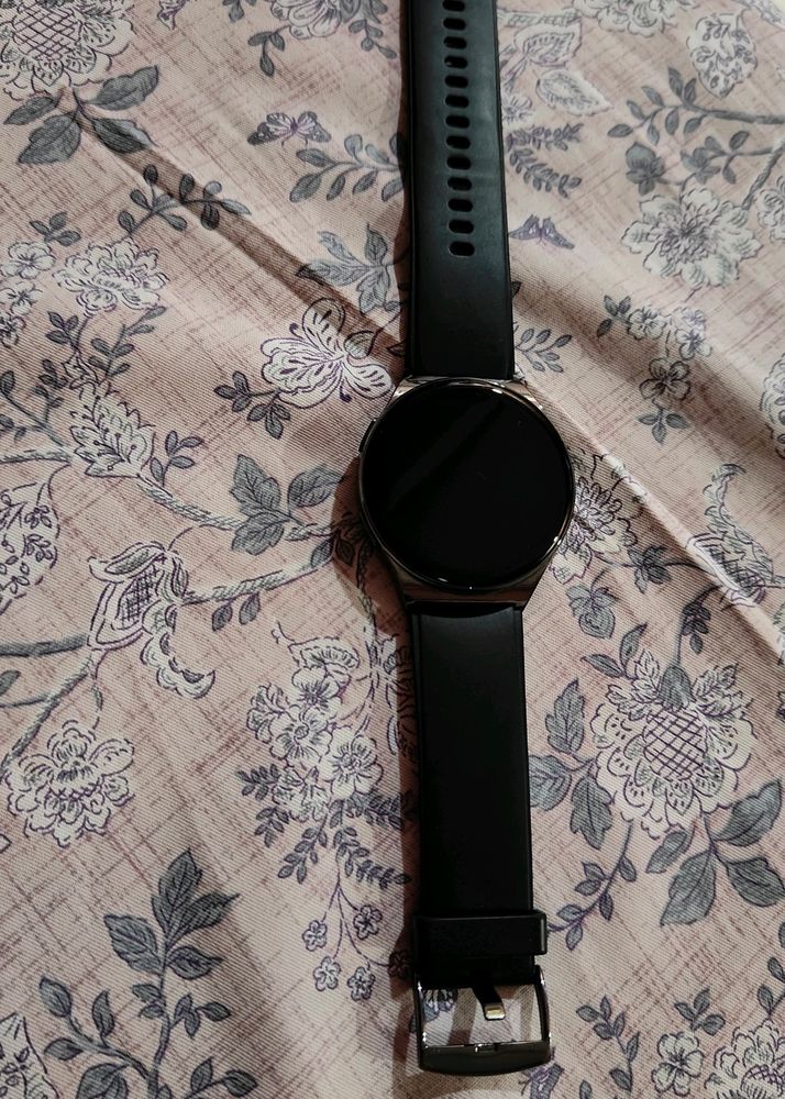 Noisefit Nova Smartwatch