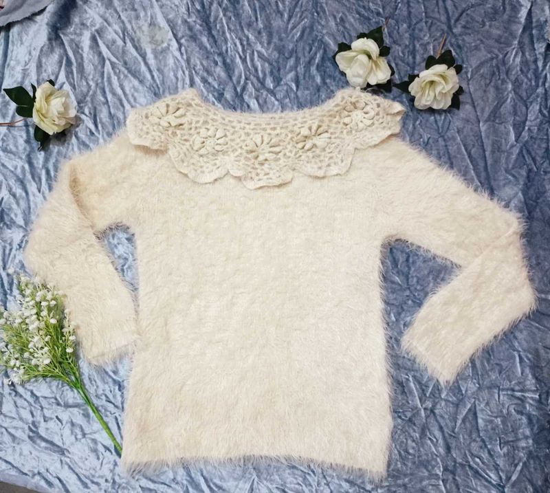 Beutiful Furr Sweater With Crochet Neck Design