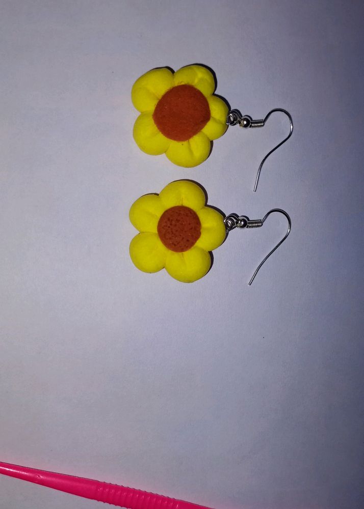 Sunflower 🌻 Earrings