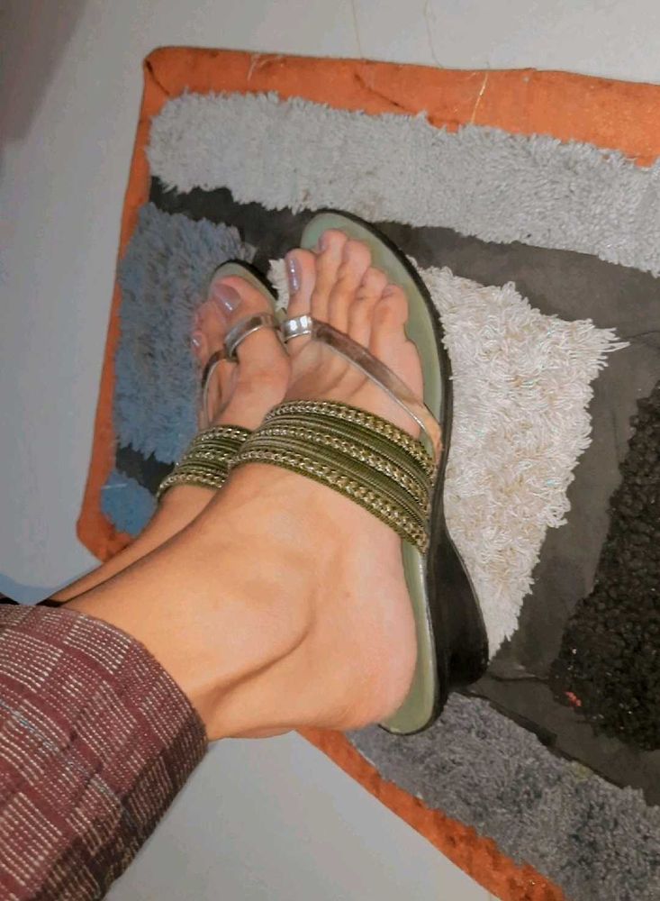 Sandal