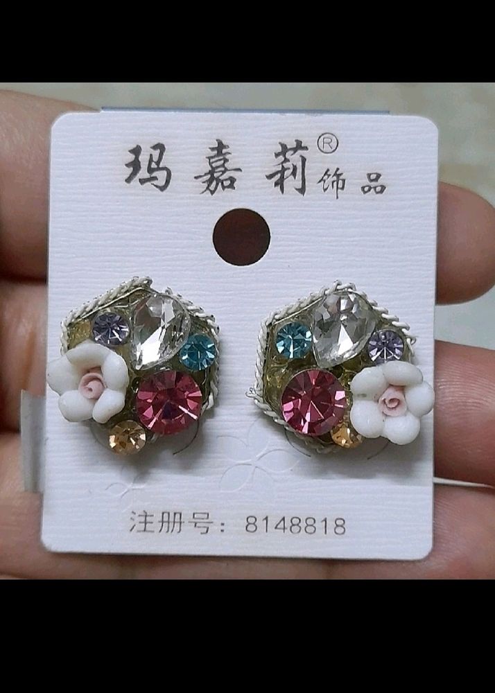 Flower and Stones Earrings