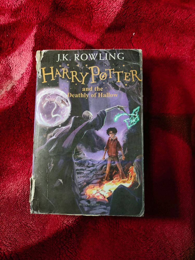 (UNUSED) Harry Potter Book 7: The Deathly Hallows